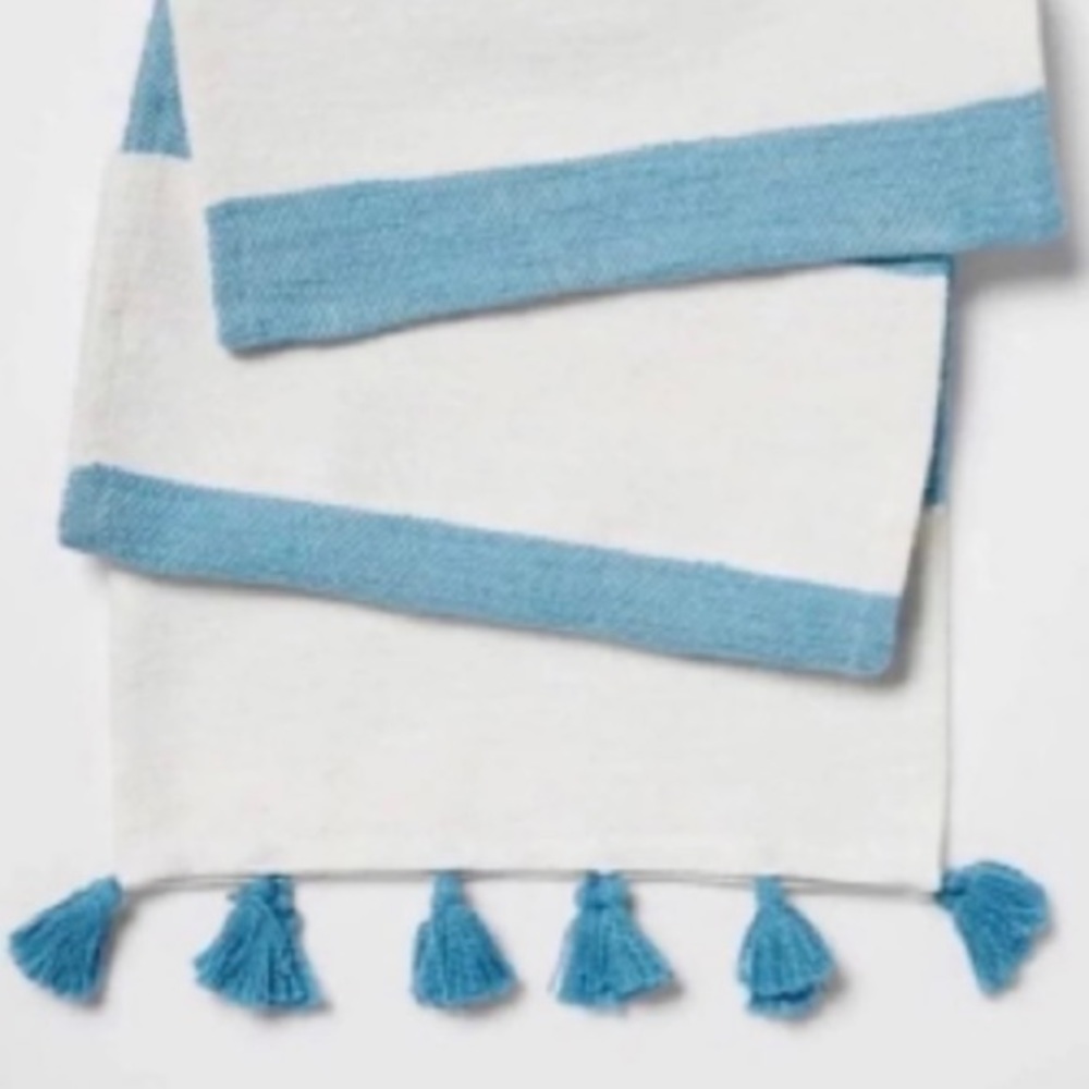 NWT Opalhouse Cotton Preppy Striped Blue Table Runner